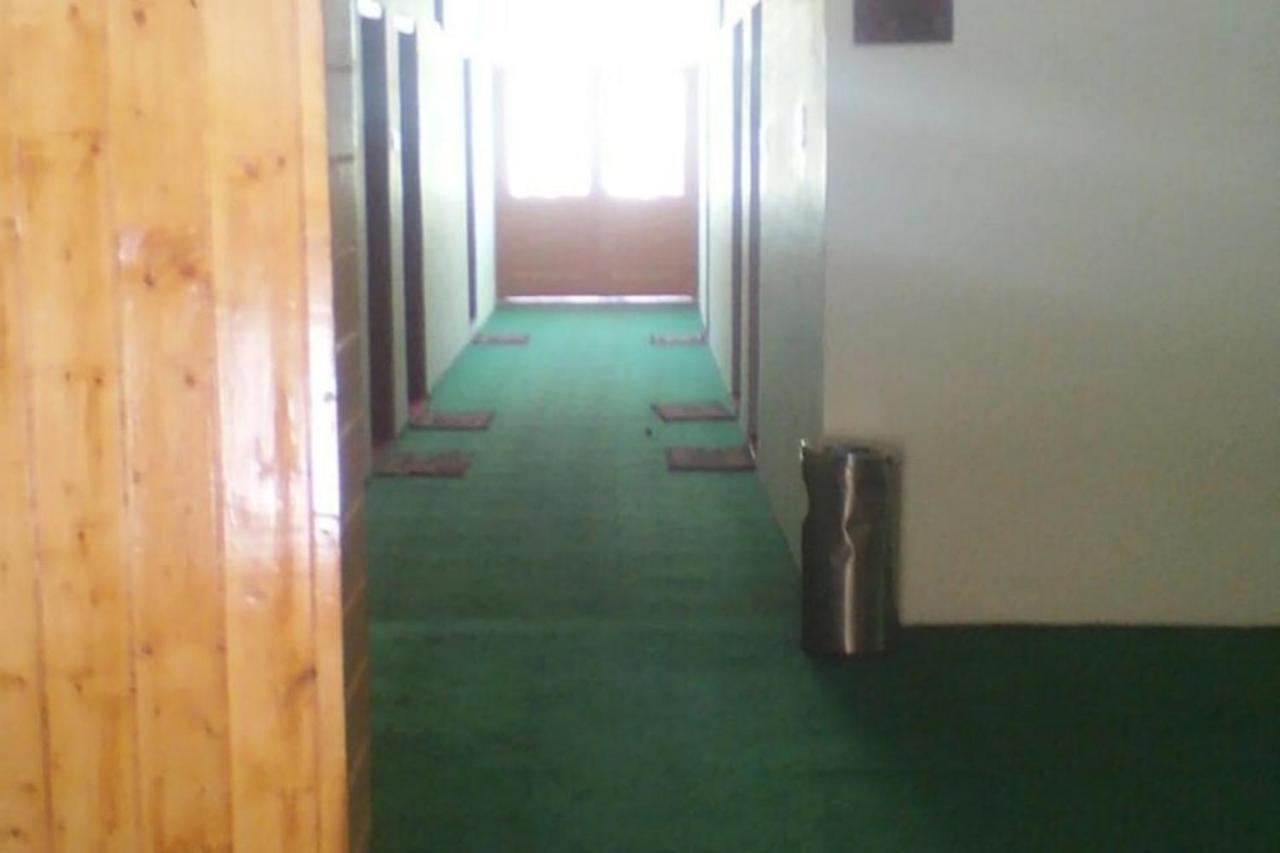 Hotel Suru View Kargil Exterior photo